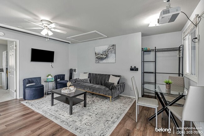 Photo - 1924 S 254th Pl