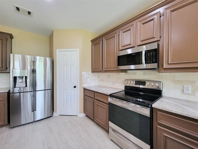 Photo - 21122 Golden Sycamore tr