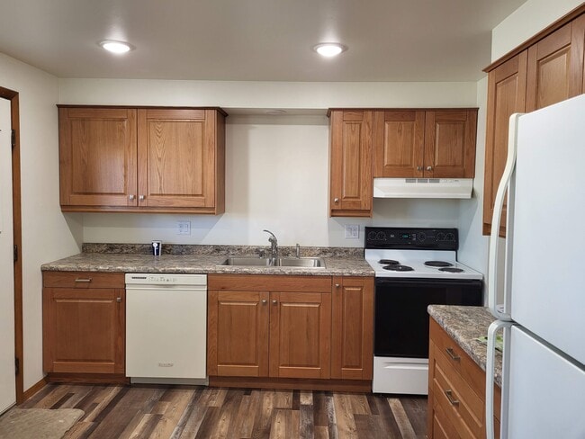 Photo - 1150 Cardinal Ln