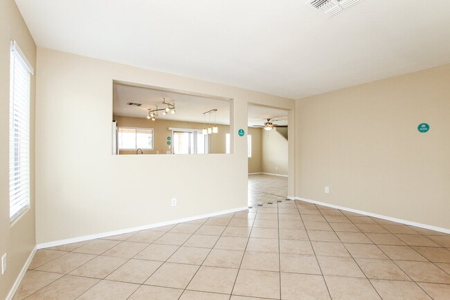 Photo - 25619 W Satellite Ln