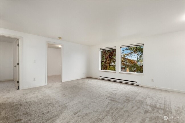 Photo - 4111 Whitman Ave N Unit 304