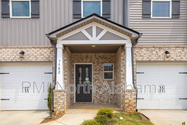 7593 Discovery Pt Dr NW