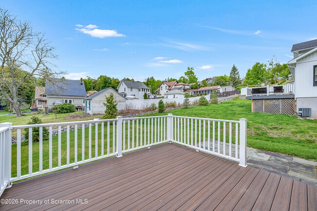 Photo - 121 Morris Ave