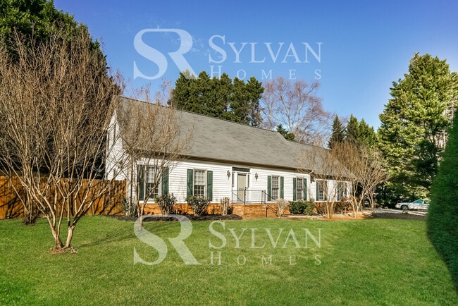 Photo - Enjoy Relaxation & Sophistication in this ...