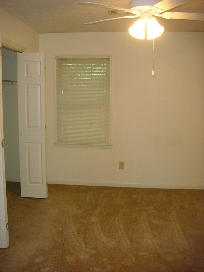 Photo - Renovated Duplex in Auburn!