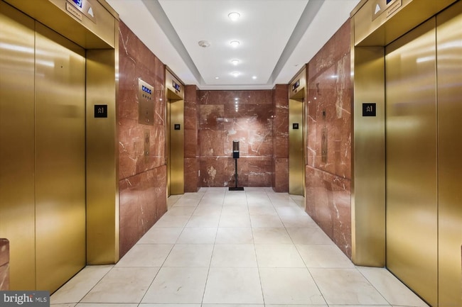 Photo - 2230 George C Marshall Dr Unidad 416