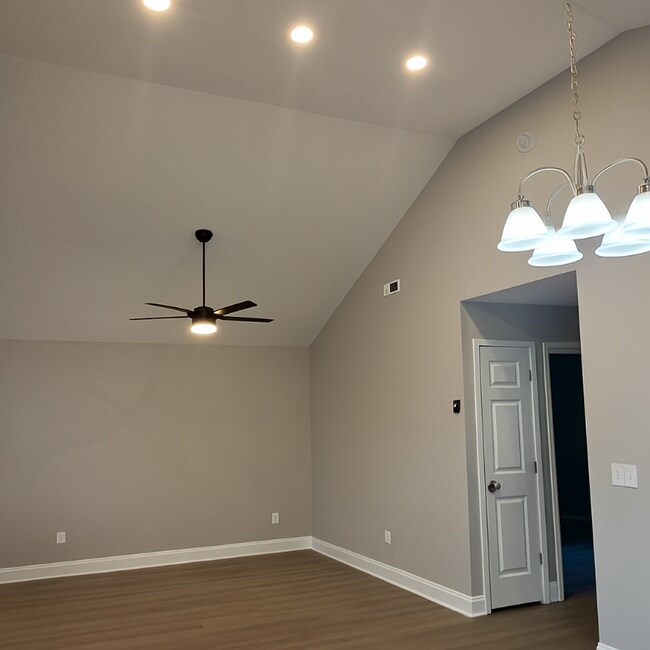 Photo - 1630 S Greenwood Ave