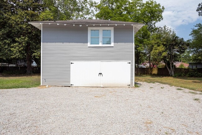 Photo - 20 Marion Ave Unit C