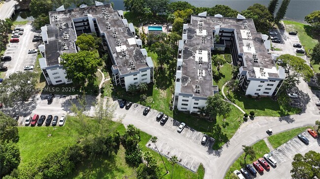 3360 Spanish Moss Terrace Unidad 203