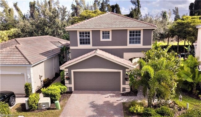 Photo - ** 4 Bed/3.5 Bath Single Family ~ 2 Car Garage Single Family Home ~ Available NOW **