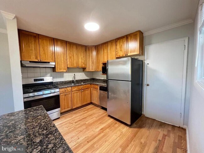 11812 Timber Ln