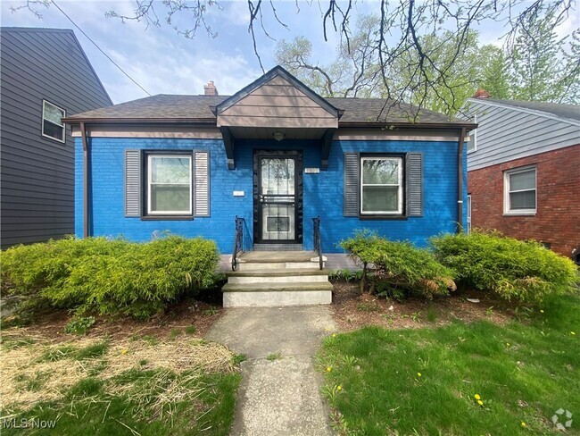 Building Photo - 3308 E 147th St Rental