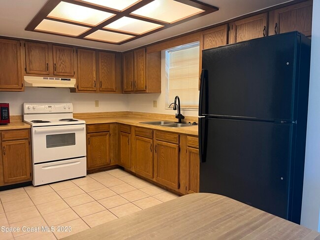 Photo - 814 Poinciana St