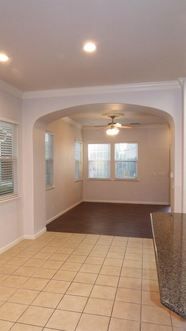 Photo - 3658 Vermont Ln