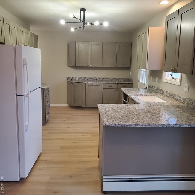 Photo - 71 E Searsville Rd