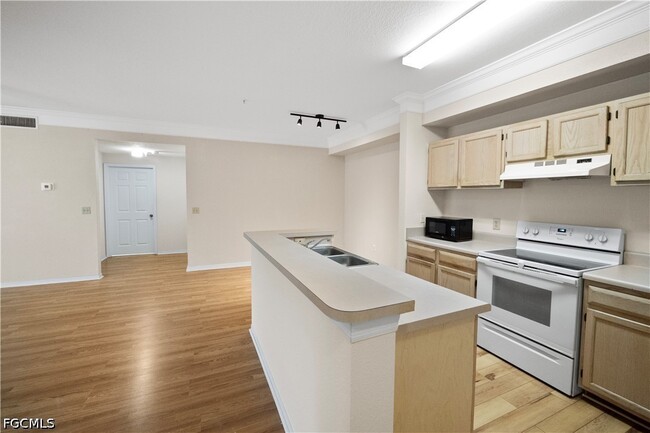 Photo - 11510 Villa Grand Unit 403