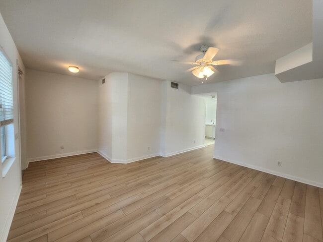 Photo - 2761 E Community Dr
