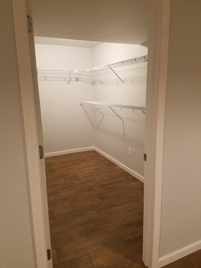 Photo - 2016 1/2 Davis St.