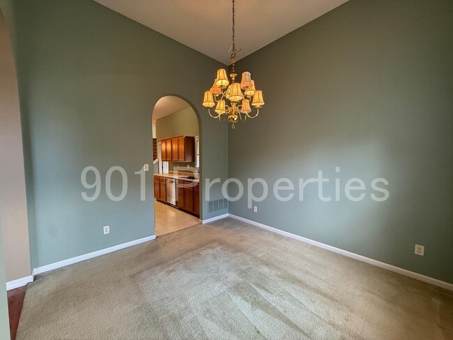 Photo - 4957 Rivercrest Ln