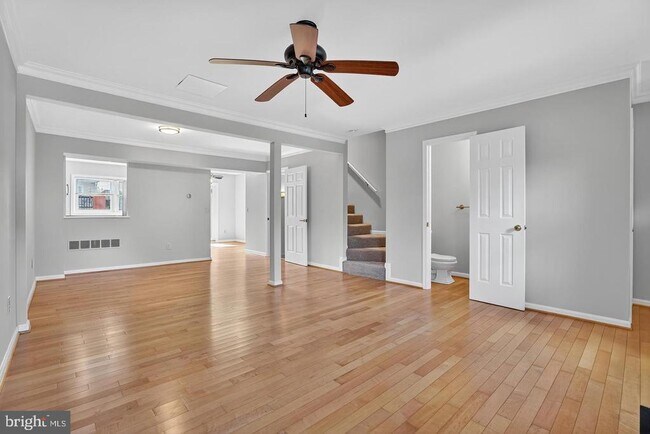 Photo - 23 Janwall Ct