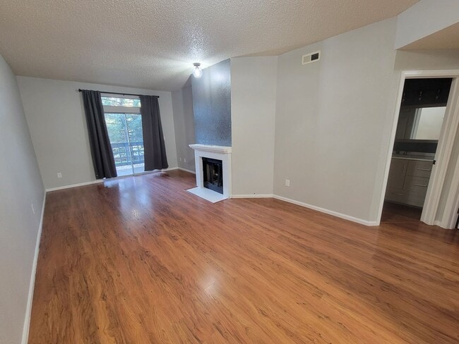 Photo - Fabulous Remodeled 2 bedroom , 2 bath Remodeled Condo in Country Club Greens