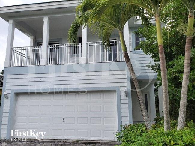 Building Photo - 3143 NE 4th St