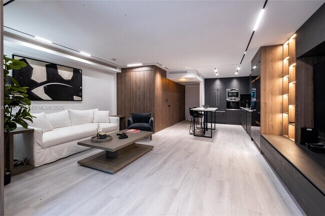 Photo - 2301 Collins Ave Unit 432