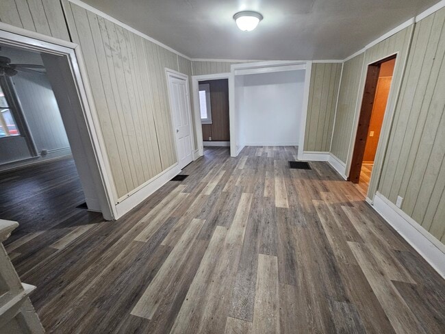 Photo - 229 Buckingham St