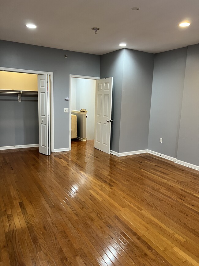 Photo - 626 N 37th St Unit 2