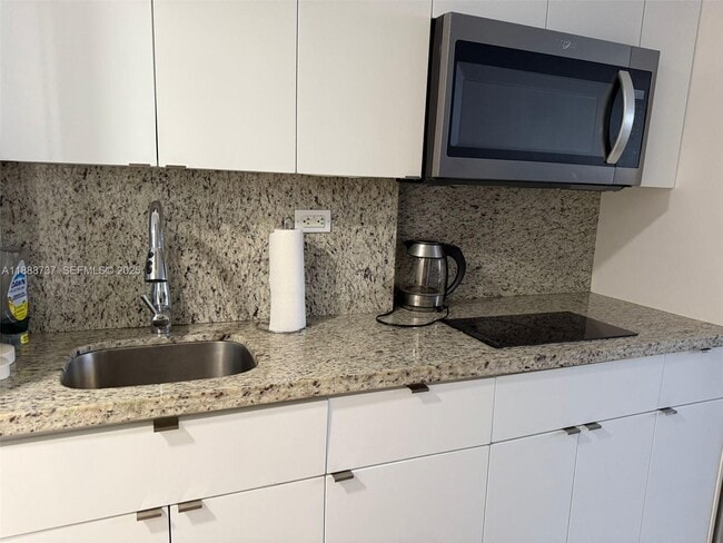 Photo - 19201 Collins Ave Unit 841