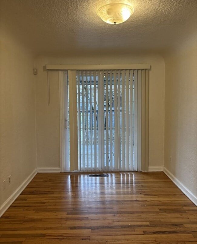 Photo - 2Bd/1Ba Single Story House - Available Soon!