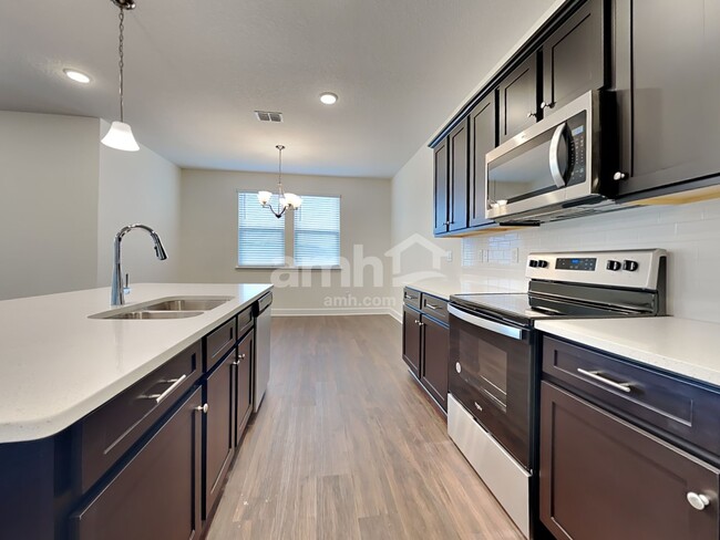 Photo - 2943 Rolling Acres Rd