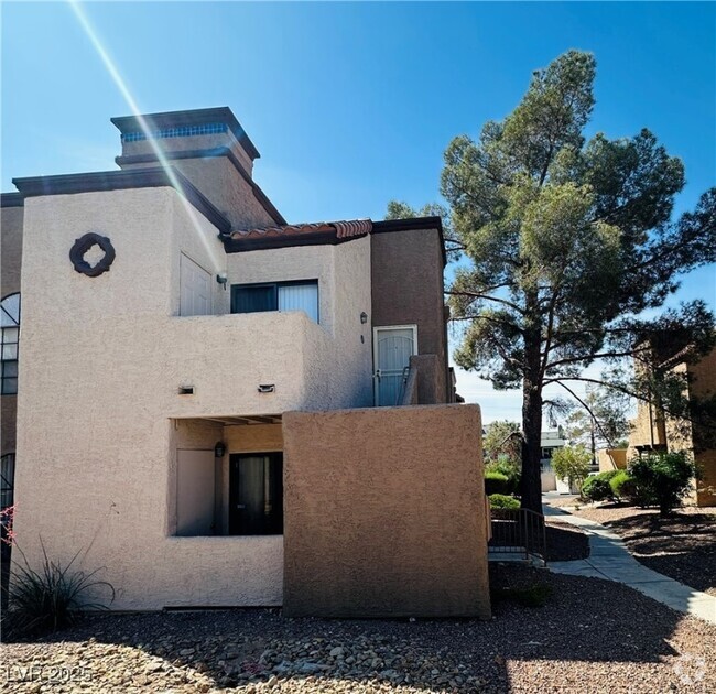 Building Photo - 2977 Juniper Hills Blvd Unit 203 Rental