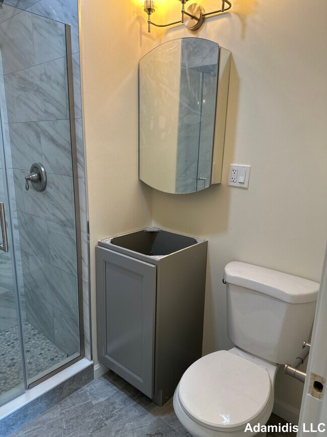 Photo - 162 Centre St Unit 1