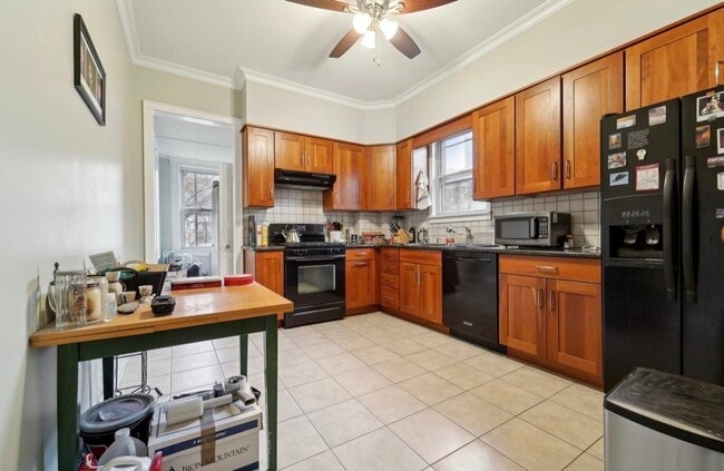 Photo - 21-23-23 48th St Unit #2