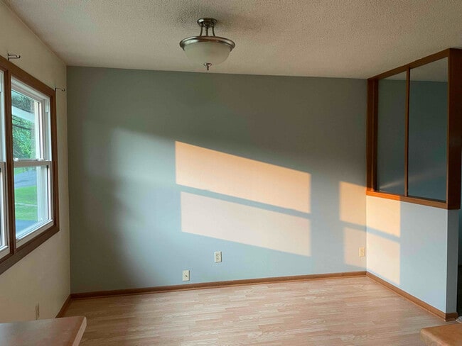 Photo - 2206 Springvale Ct