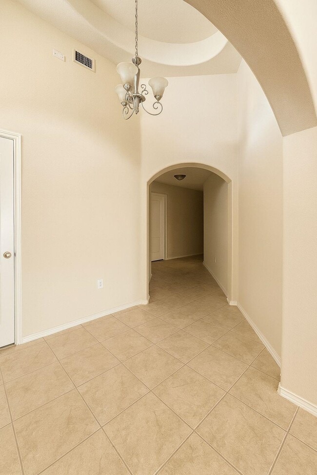 Photo - 4014 Shahram Dr