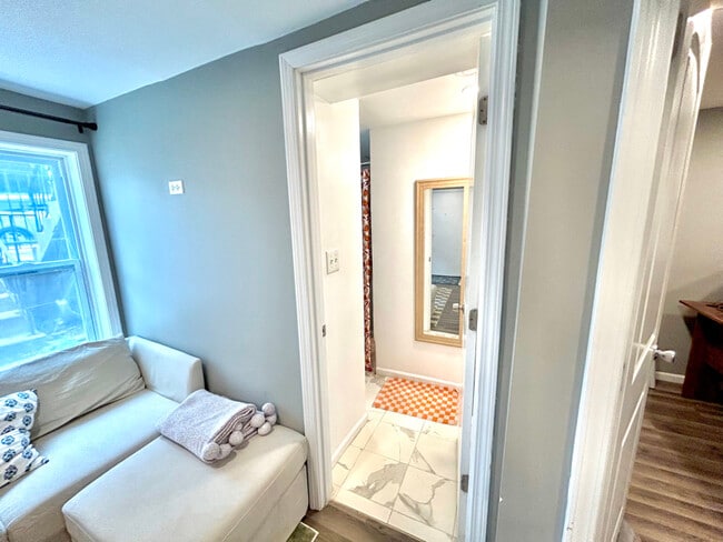 Photo - 3215 S Throop St Unit 1F