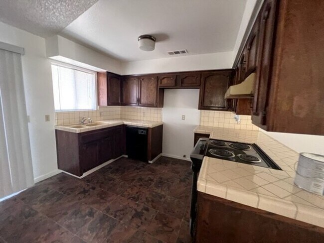 Photo - 3627-3633 S Shady St Unit 3631