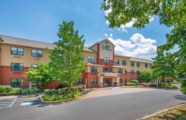 Furnished Studio-Princeton - West Windsor