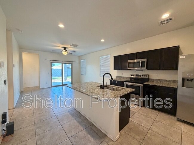 Photo - 25681 W Desert Dr