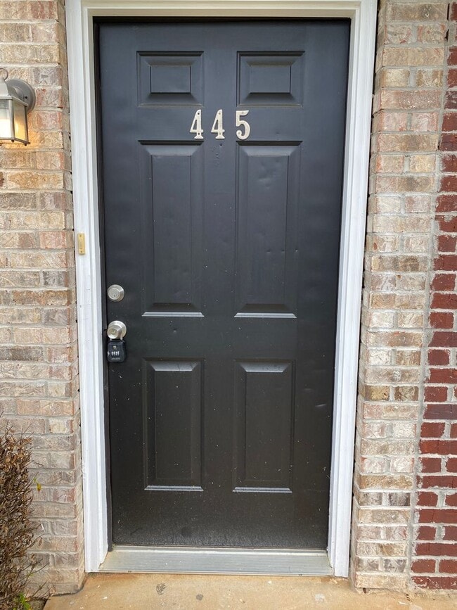 445 White Ingram Pky