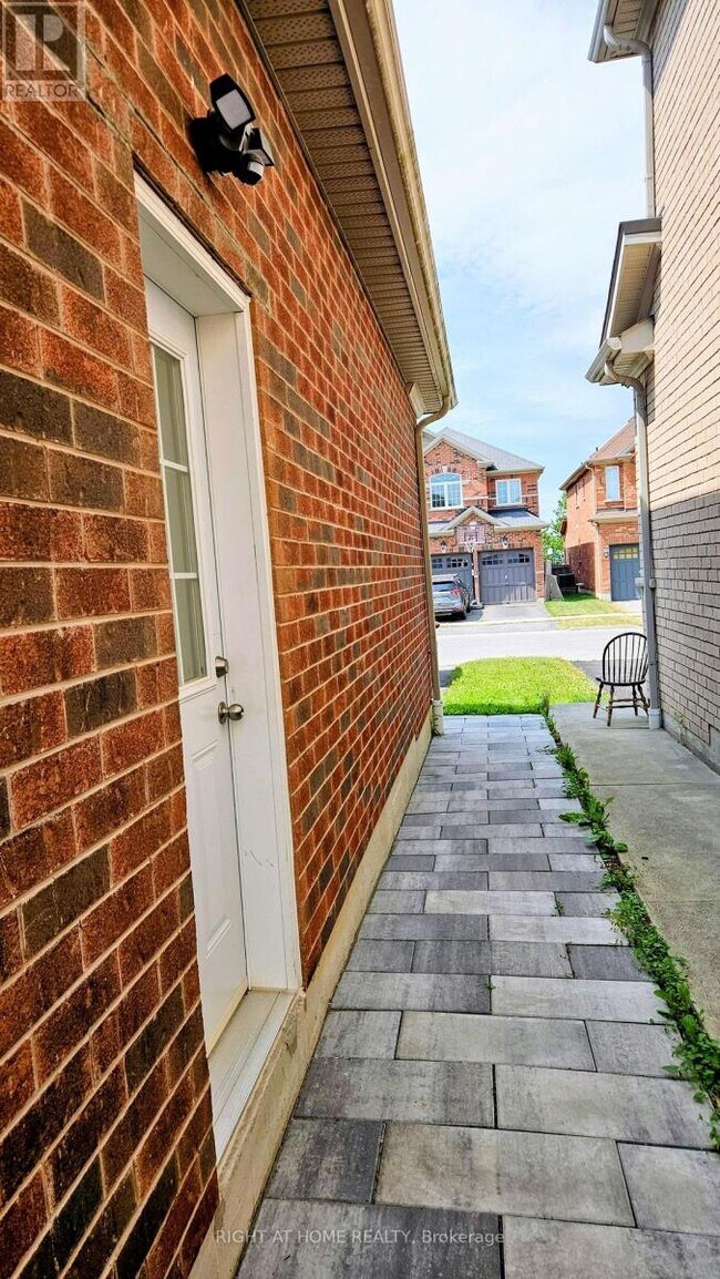 Photo - 31 Swansea St