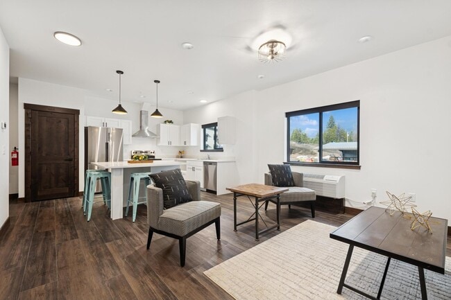 Photo - 1840 Baker Ave Unit 301