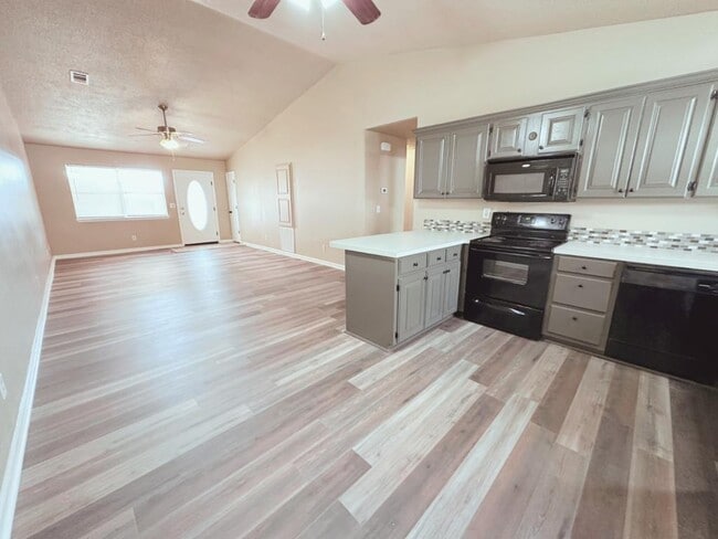 Photo - 115 Goodner Ln