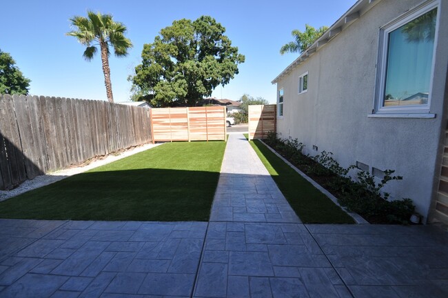 Photo - 4BD/2BA, Private Yard!