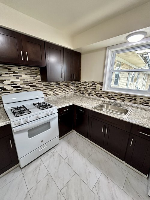 Photo - Twinbrook Village