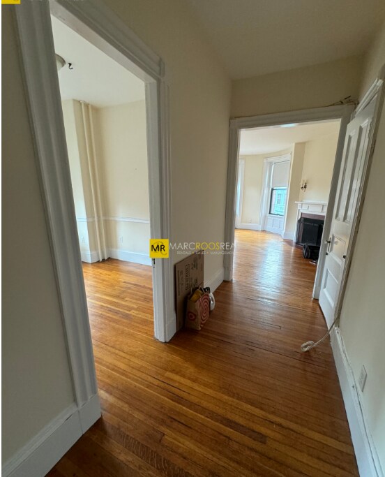 Photo - 504 Beacon St Unidad 43