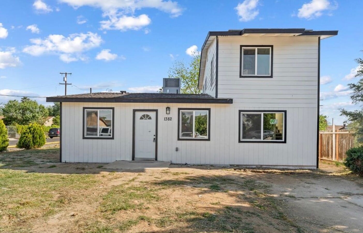 Photo - 1382 E Magnolia Way