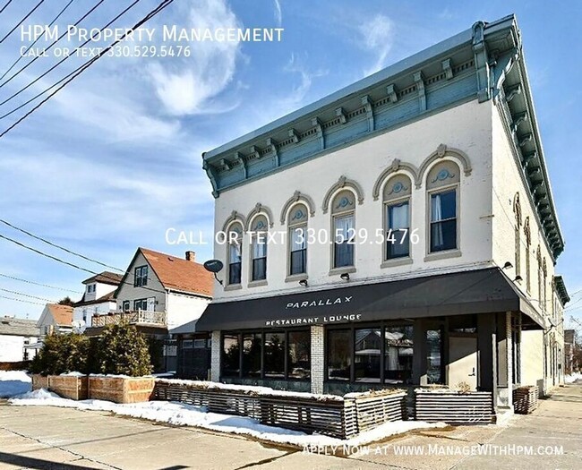 Building Photo - 2179 W 11th St Unit 4